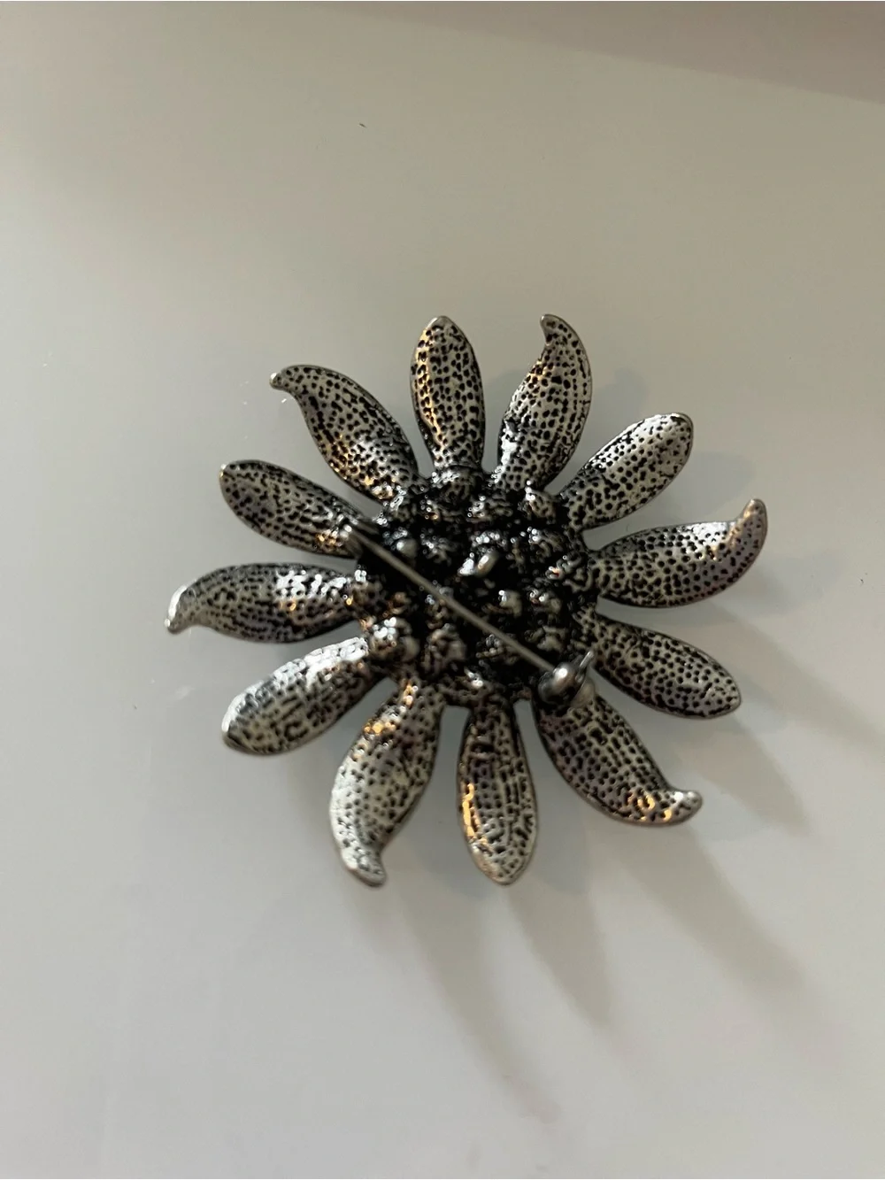 VTG Silver Floral Brooch with Blue and Teal Crystals